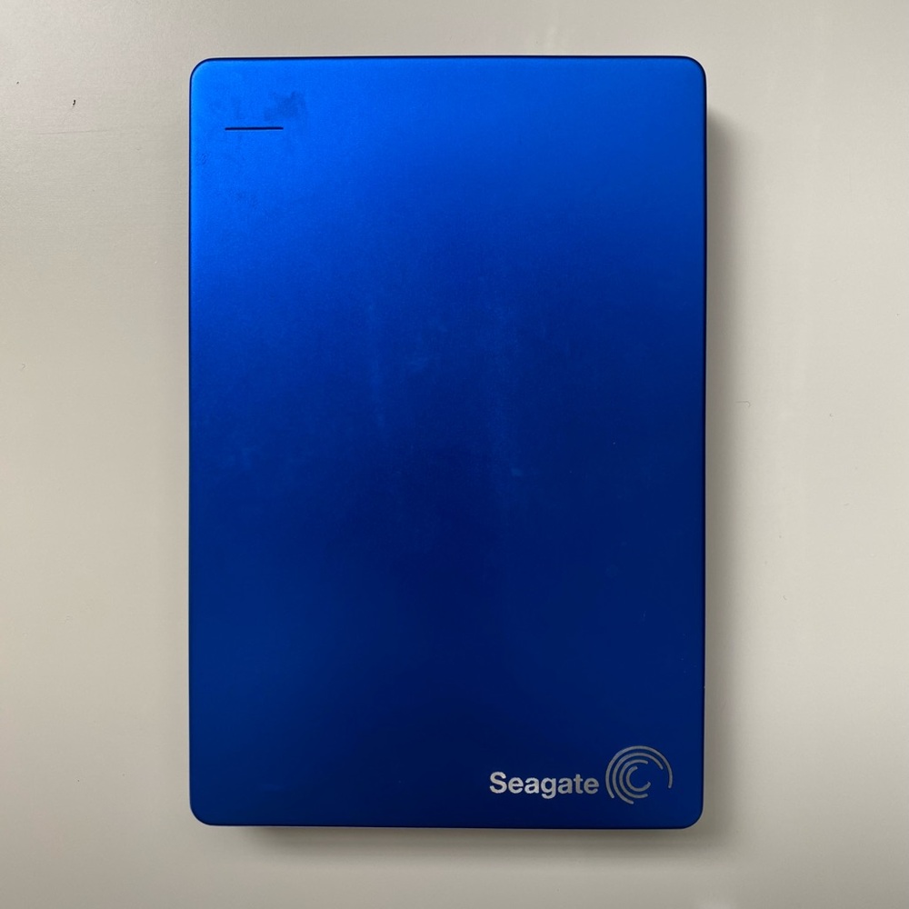 Sea gate 1Tb external drive